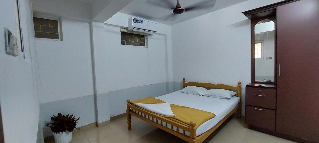 Jinan Palace Guest House Jinan Palace Guest House Nedumbassery Exterior foto